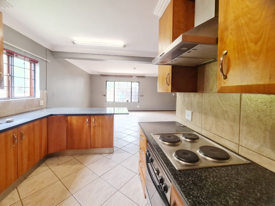 To Let 3 Bedroom Property for Rent in Melodie North West